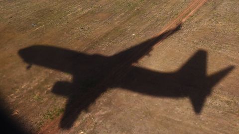 Hindistonlik shaxs internetdagi “sevgi” tufayli uch aeroportda vahima ko‘tarilishiga sabab bo‘ldi