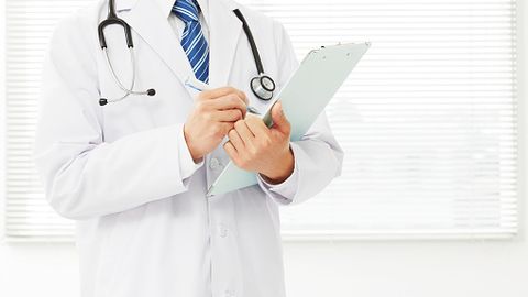 Buxoroda 125 nafar tibbiyot xodimi ishdan chetlashtirildi