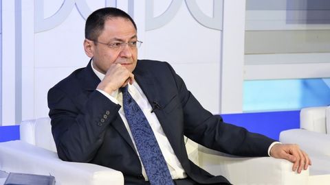Адҳам Икромов Давлат бошқаруви академияси ректори этиб тайинланди