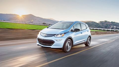 АҚШда Chevrolet Bolt электромобиллари 5 ойда 7 миллион километр йўл босди