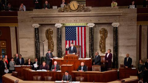 Amerika senatorlari Suriya masalasi bo‘yicha tribunal tashkil etish taklifini berdi