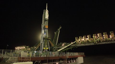 Boyqo‘ng‘irda XKSga ekipajni yuborish uchun tashuvchi raketa va kosmik kema o‘rnatildi