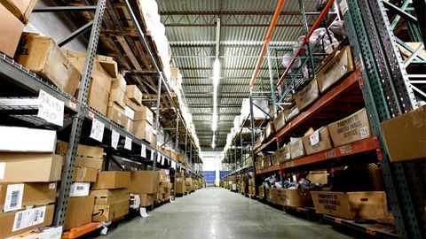 Bojxona omborlarida uzoq vaqtdan buyon saqlanayotgan mahsulotlarni to‘liq inventarizatsiyadan o‘tkazish va ulardan keyinchalik foydalanish masalasi ko‘tarildi