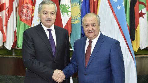 Абдулазиз Комилов Тожикистон ташқи ишлар вазири билан учрашди