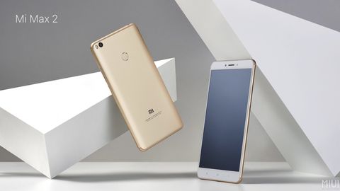 Xiaomi қуввати икки кунга етадиган Mi Max 2 смартфонини тақдим этди
