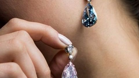 Кимошди савдосида бриллиант зираклар рекорд даражадаги 57 млн долларга сотилди