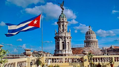 Kuba rasmiylari Tramp mamlakat xalqini Mustaqillik kuni bilan tabriklaganini “bema’nilik” deb atadi