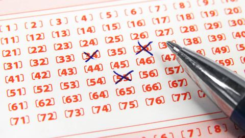 Нью-Йорк фуқароси 24 млн долларлик лотерея чиптасини ютуқ амал қиладиган муддатнинг сўнгги кунларида тасодифан топиб олди