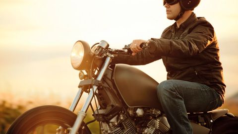 Дубай турар-жой даҳаларида қаттиқ овоз чиқарадиган мотоцикллардан фойдаланиш ман этилди