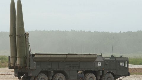 Rossiyaning “Iskander-M” komplekslari harbiy mashqlar doirasida ilk bor Tojikistonga yetkazildi