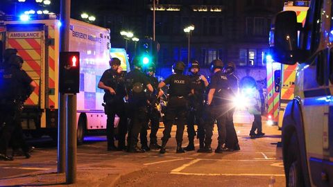 Manchesterda terakt yuz berdi, 22 kishi halok bo‘ldi. Asosiy ma’lumotlar