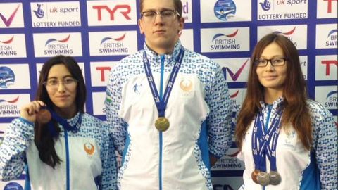 Rio Paralimpiyasi orqali tanilgan o‘zbekistonlik olti suzuvchi Britaniyada 9 ta medal yutib oldi