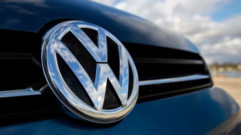 Volkswagen америкалик ҳайдовчиларга «дизель можароси» доирасида товон тўлаш учун 1,2 млрд доллар сарфлайди