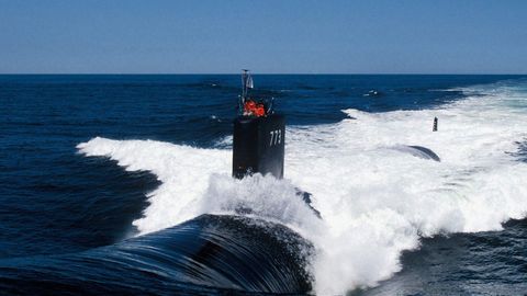 AQSh Harbiy-dengiz kuchlari zarba beruvchi suvosti kemasi Yaponiya portiga kirdi