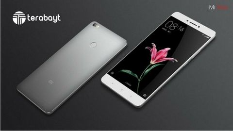 Toshkentdagi “Malika” savdo markazida sotilayotgan Xiaomi Mi va Xiaomi Redmi smartfonlarining narxlari e’lon qilindi