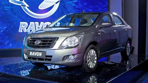 Ўзбекистон Душанбеда Ravon автомобилларини сотиш марказини қуради