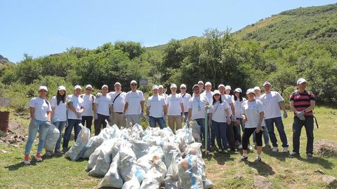 Bo‘stonliq tumanidagi tog‘oldi hududlarini tozalash bo‘yicha ekologik aksiya o‘tkazildi