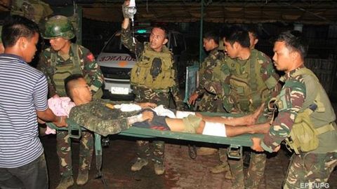 Филиппинда ИШИДга қарши кечган жанг оқибатида 13 нафар ҳарбий ҳалок бўлди