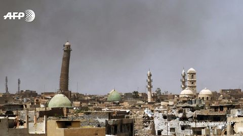 Мосулда XII асрга тегишли жомеъ масжид вайрон қилинди. 2014 йилда ИШИД етакчиси ўша масжидда халифалик тузилганини эълон қилган эди