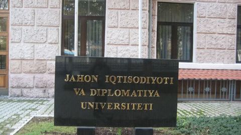 TIVda Jahon iqtisodiyoti va diplomatiya universitetiga bag‘ishlangan yig‘ilish bo‘lib o‘tdi