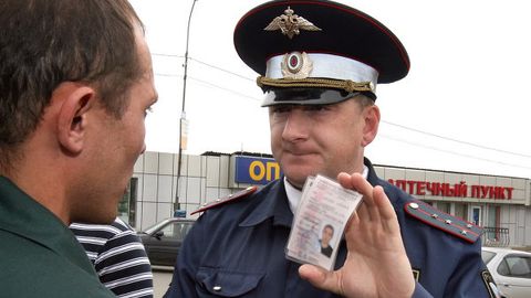 Россияда хорижий ҳайдовчилик гувоҳномалари билан ишлаш ман этилди