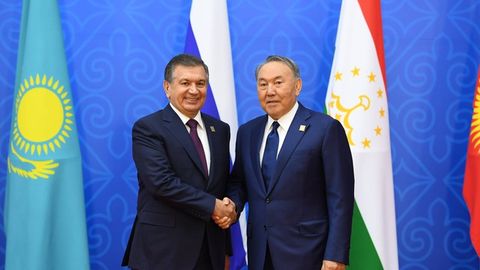 Shavkat Mirziyoyev va Nursulton Nazarboyev o‘rtasida telefon so‘zlashuvi bo‘lib o‘tdi