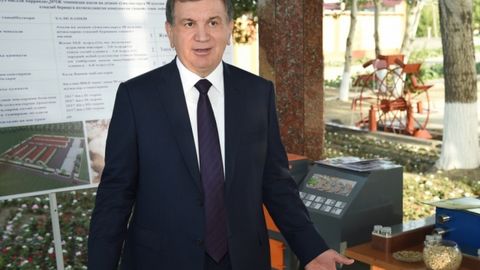 Шавкат Мирзиёев: чорвачилик сердаромад соҳа эканини унутмайлик
