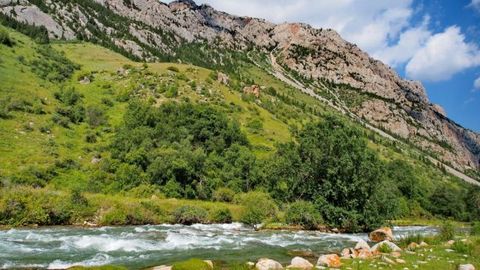 Qirg‘izistonda ikki jurnalist suvga cho‘kib ketdi