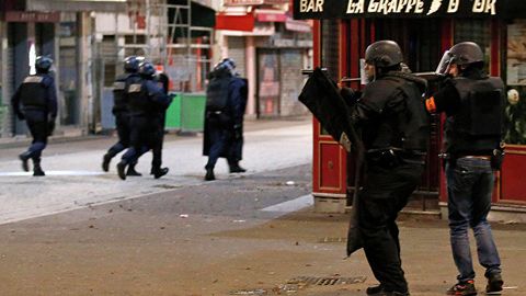 OAV: Parij va Bryusseldagi teraktlar ijrochilari qurollarni maktab garajida saqlagan