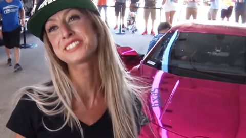 Малла сочли қиз пуштиранг Lamborghini’ни 340 км/соат тезликда ҳайдаб рекорд ўрнатди (видео)