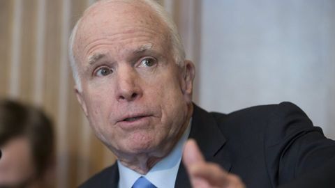 АҚШда сенатор Жон Маккейнга бош мия саратони ташхиси қўйилди