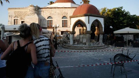 Эгей денгизида яна икки кучли зилзила қайд этилди