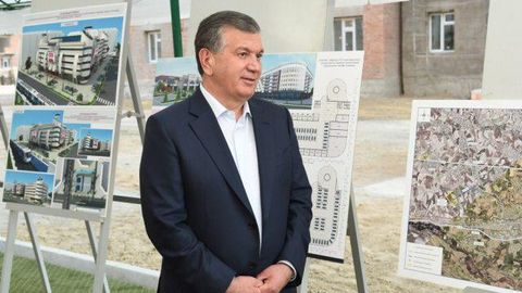 Шавкат Мирзиёев Юнусобод туманига ташриф буюриб, Қўриқлаш бошқармаси фаолияти билан танишди