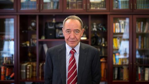 OAV: Rossiyaning sobiq matbuot vaziri Vashingtondagi mehmonxonada o‘ldirilgan