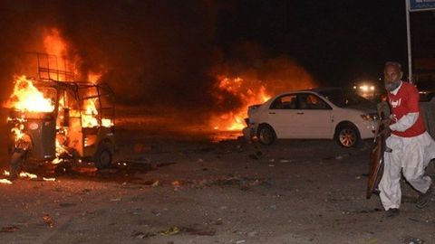 Pokistonda yuz bergan portlash oqibatida kamida 15 kishi halok bo‘ldi
