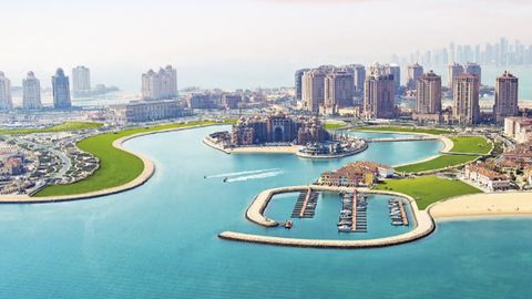 Qatar 80 mamlakat fuqarolari uchun vizalarni bekor qildi