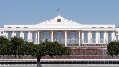 Soxta hisobotlar berishga yo‘l qo‘ygan senatorlarga nisbatan choralar belgilandi
