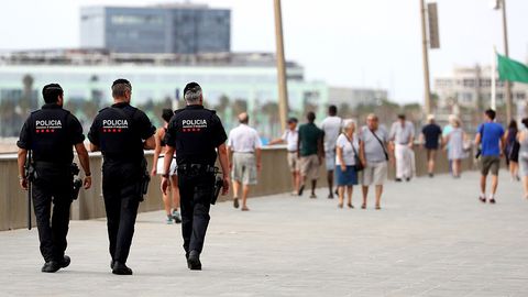 Каталониядаги терактлар қурбонлари сони 15 кишига етди