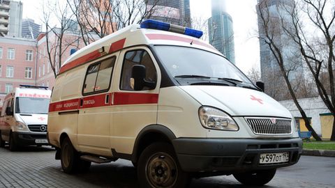 Moskvada 15 yoshli qiz 9-qavatdan sakrab omon qoldi