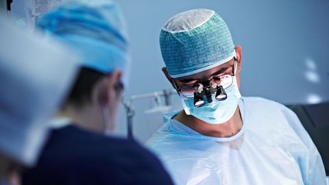 Qozog‘istonda shifokorlarga internetdagi reytingidan kelib chiqib maosh to‘lanadigan tizim joriy etiladi