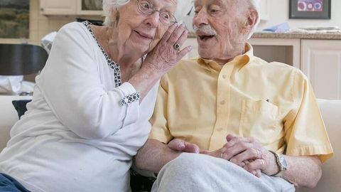 Karina Kapurning yalangoch surati