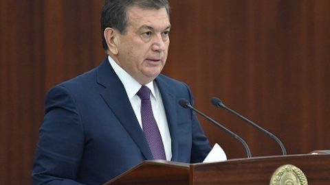 Shavkat Mirziyoyev Investitsiya dasturini amalga oshirishga bag‘ishlangan videoselektor o‘tkazdi