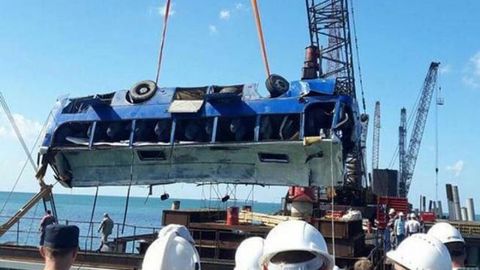 Krasnodarda ishchilarni tashiyotgan avtobus dengizga qulashi qurbonlari soni 19 kishiga yetdi