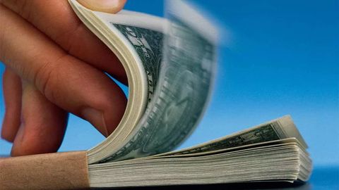 Валюта сотишда энг кам ойлик иш ҳақининг 500 баробаридан бошланадиган маблағ учун паспорт талаб қилинади