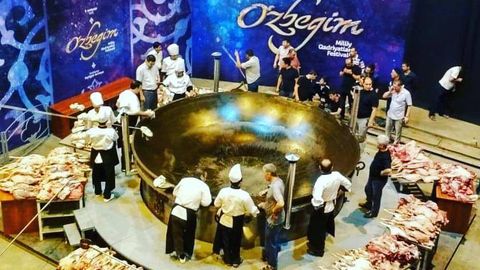 “O‘zbegim” festivalida damlanadigan oshga 2 tonna guruch, 2,7 tonna sabzi ishlatiladi