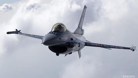 Ruminiya AQShdan 36 ta F-16 samolyotini xarid qiladi