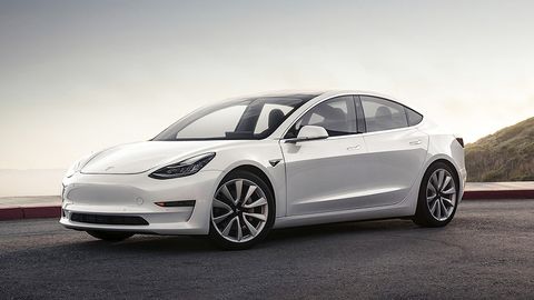 Tesla АҚШнинг энг яхши машинаси номи учун курашишдан бош тортди