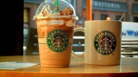 Amerikalik ayol Starbucks qahvaxonalar tarmog‘ini o‘z itining o‘limida ayblamoqda