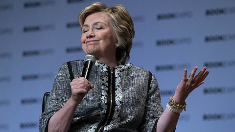 Hillari Klinton Trampdan o‘zi yo‘l qo‘ygan xatolar tufayli mag‘lub bo‘lganini tan oldi