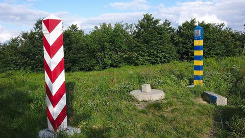 Польша расмийлари Украина ва Беларусь чегарасида девор қуриш лойиҳасини ишлаб чиқди